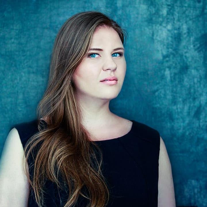 Олеся Нарыжная о кураторстве